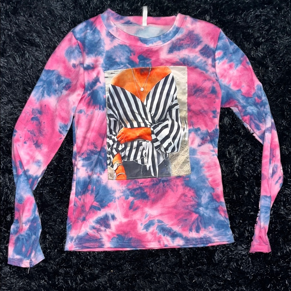 Tie-Dye Long Sleeve Shirt